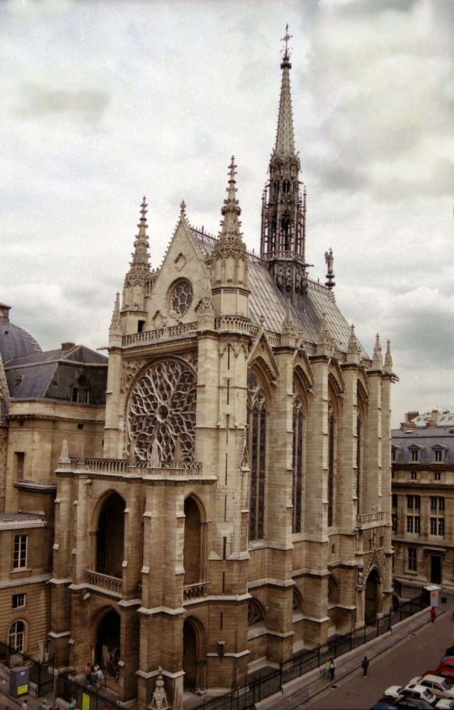 Saint Chápelle, ejemplo de arquitectura gótica europea.